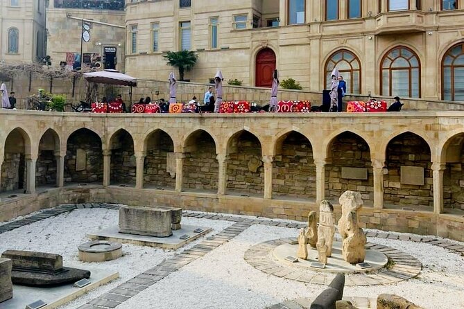 baku-old-city-walking-tour-tour-overview