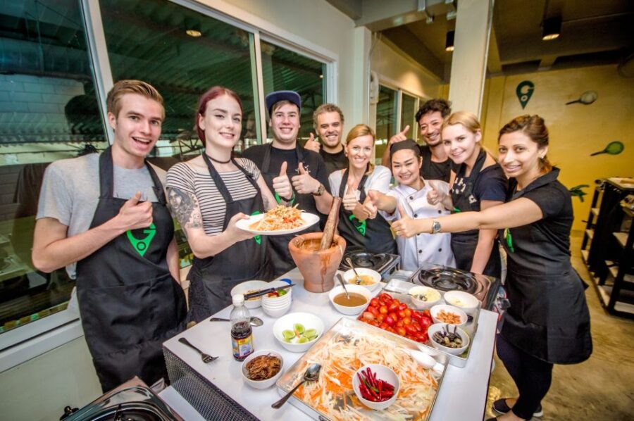 Bangkok: Half-Day Thai Cooking Class in Bangrak District - Overview of the Cooking Class