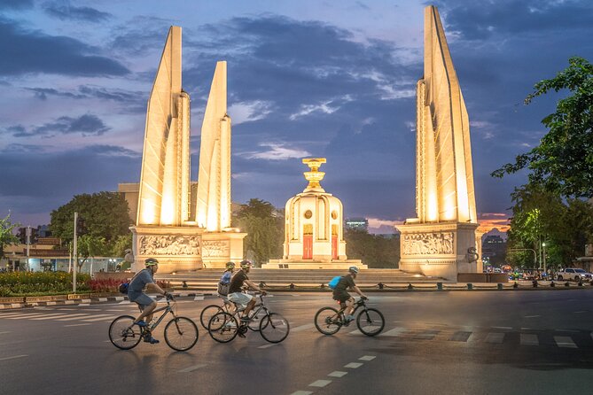 Bangkok Night Bike With Flower Market and Grand Palace - Overview of the Tour