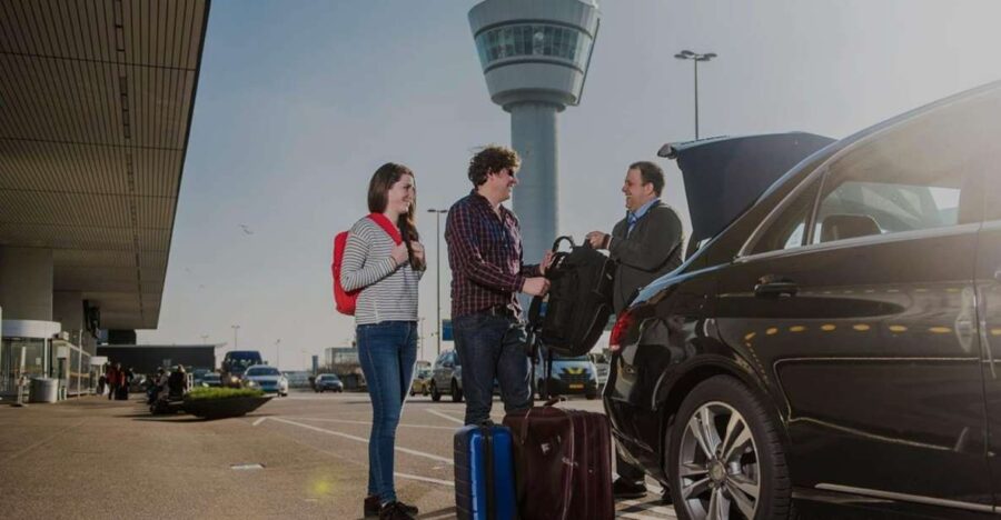 Barcelona: Port Aventura Private Transfer Service - Service Details