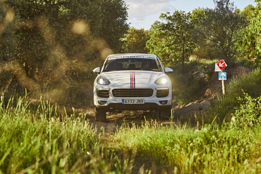Barcelona: Private Porsche Cayenne Adventure + Transfer - Private Transfer Details