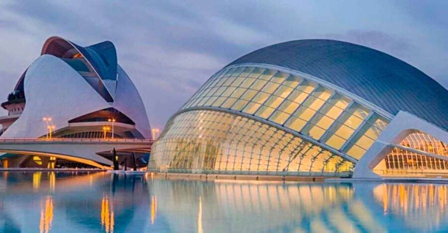 Barcelona: Private Transfer to Valencia - Comfortable and Air-Conditioned Vehicles
