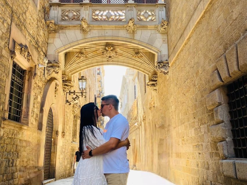 Barcelona Romantic Tour and Flamenco Show - Activity Overview