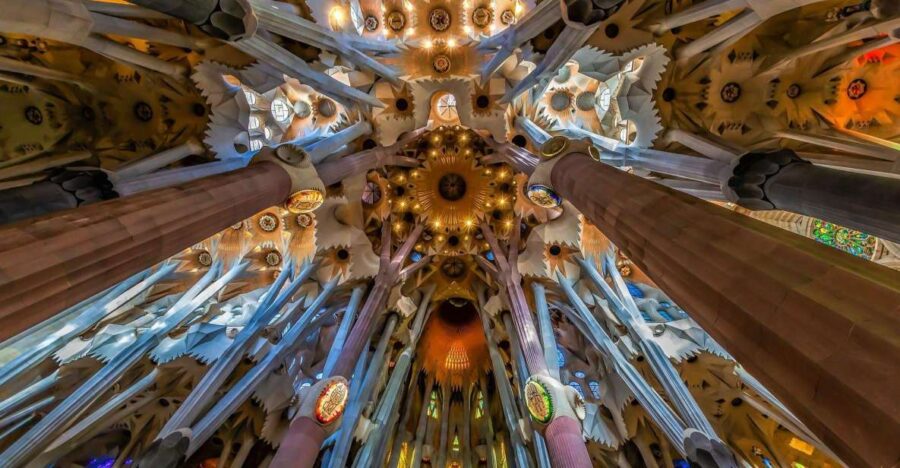 Barcelona: Sagrada Familia and City Tour With Hotel Pickup - Overview of the Tour