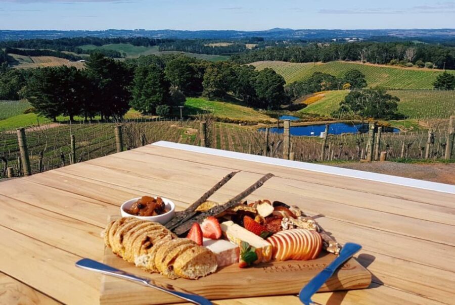 barossa-valley-gourmet-food-wine-tour-with-cheese-tasting-charming-hills-of-adelaide