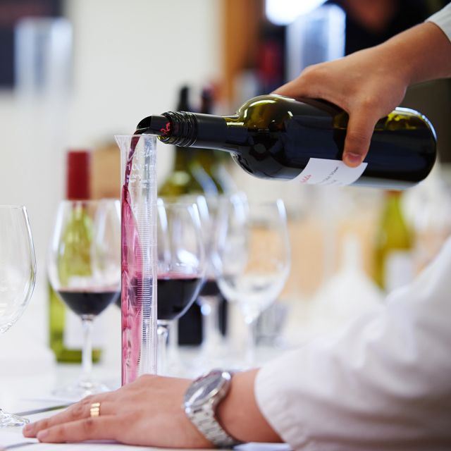Barossa Valley: Penfolds Create Your Own Blend Experience - Unique Winemaking Opportunity