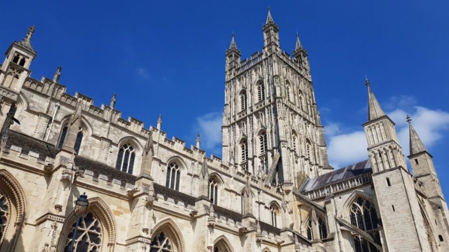 Bath: Self Guided City Walk and Interactive Treasure Hunt
