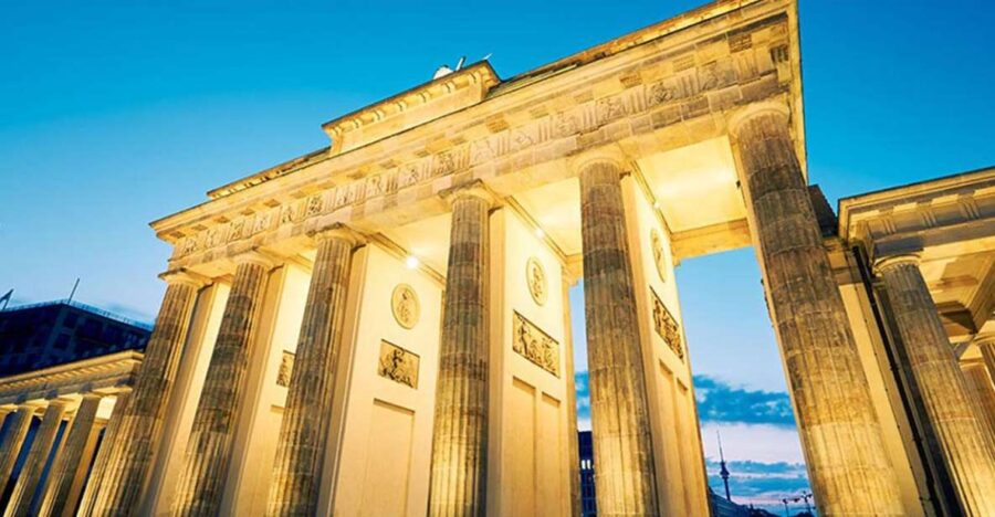 Berlin Brandenburg Gate Audio Rally by P.I. Sir Peter Morgan - Overview of the Activity