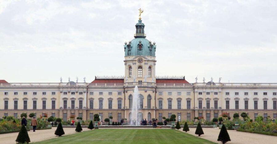Berlin: Charlottenburg Palace Ticket & Audio Tour (ENG) - Tour Overview