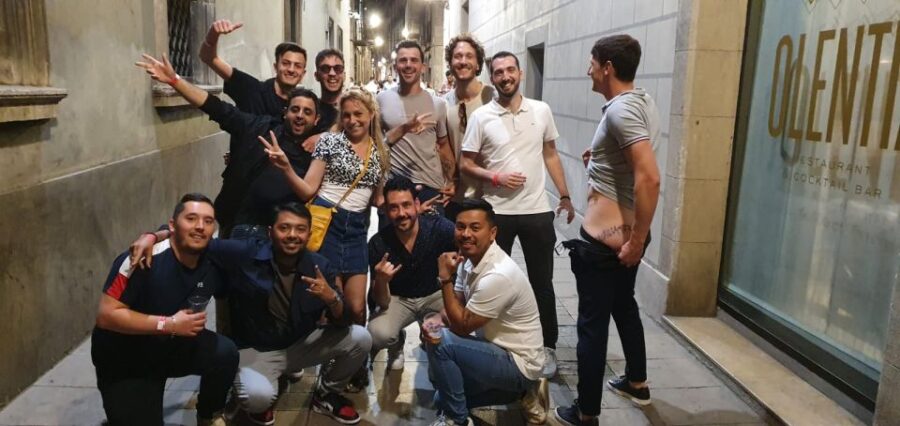 Berlin: Pub Crawl With Skip-The-Line Club Entry - Exciting Pub Crawl Experience