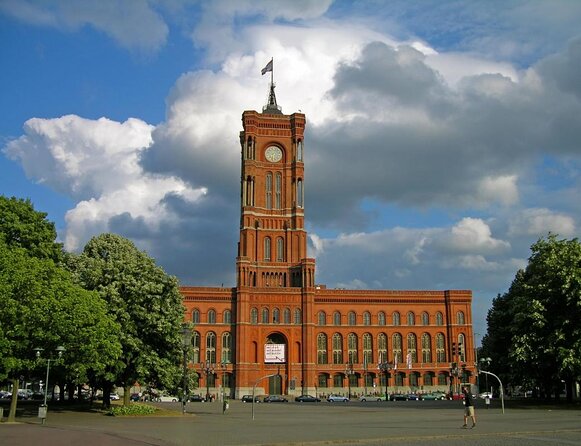 Berlin Self-Drive Trabi Tour With Guide - Inclusions