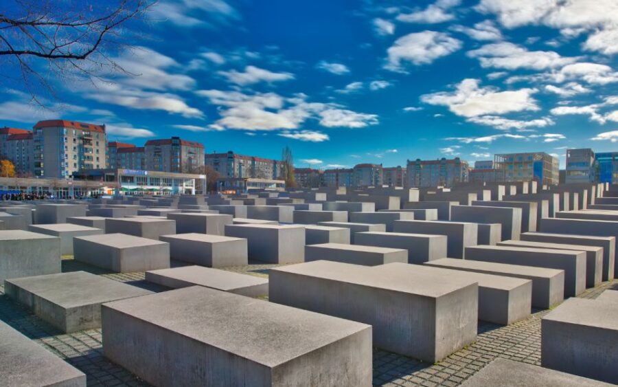 Berlin: Self-Guided Outdoor Escape Game - Unique Outdoor Escape Adventure