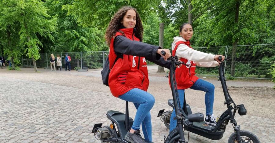 Berlin: Top Sights Guided E-Scooter Tour