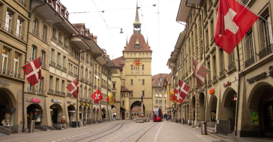 bern-capture-the-most-photogenic-spots-with-a-local-iconic-and-picturesque-landmarks