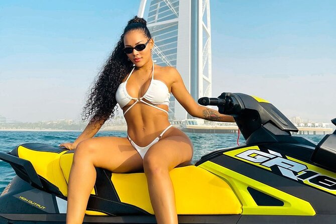 Best Morning Deal: 30-Minute JetSki Tour of Burj Al Arab in Dubai