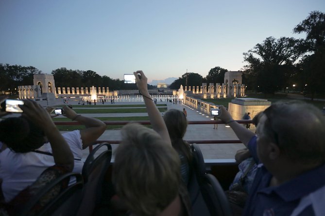 Big Bus DC: 2-Hour Panoramic Sunset Tour by Open-top Bus