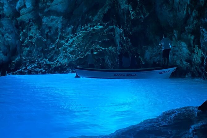 Blue Cave & 5 Islands Tour