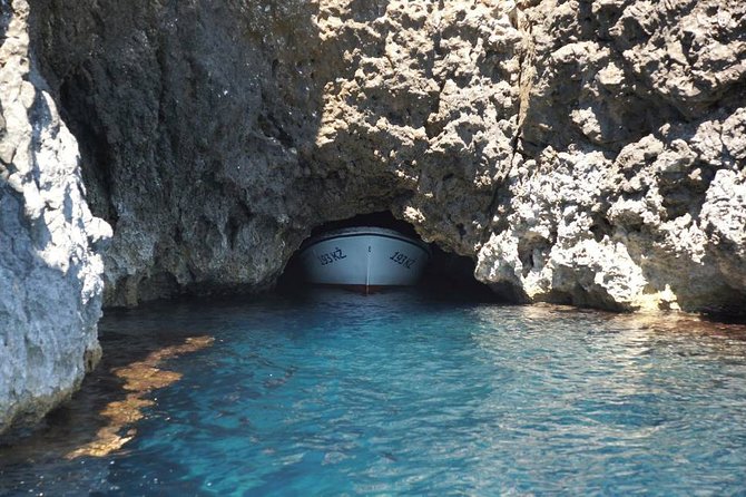 Blue Cave & Vis Island Speedboat Tour From Hvar - Inclusions and Exclusions