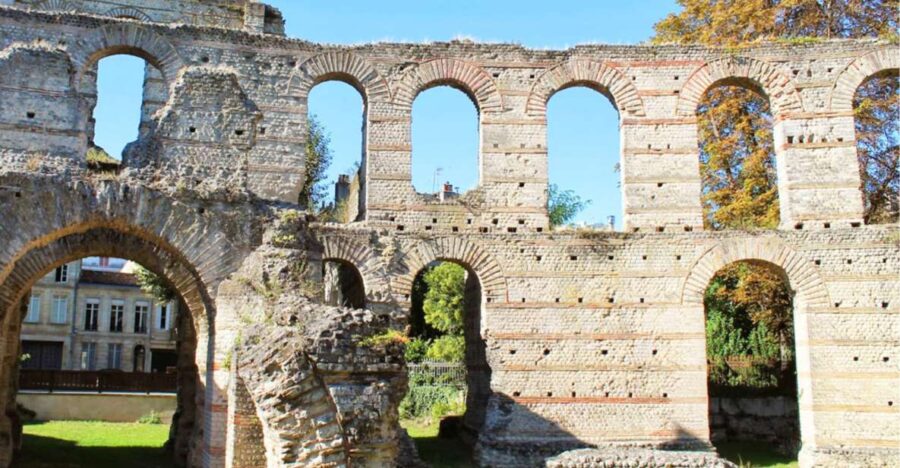 Bordeaux - Palais Gallien: The Digital Audio Guide - Historic Significance of Palais Gallien