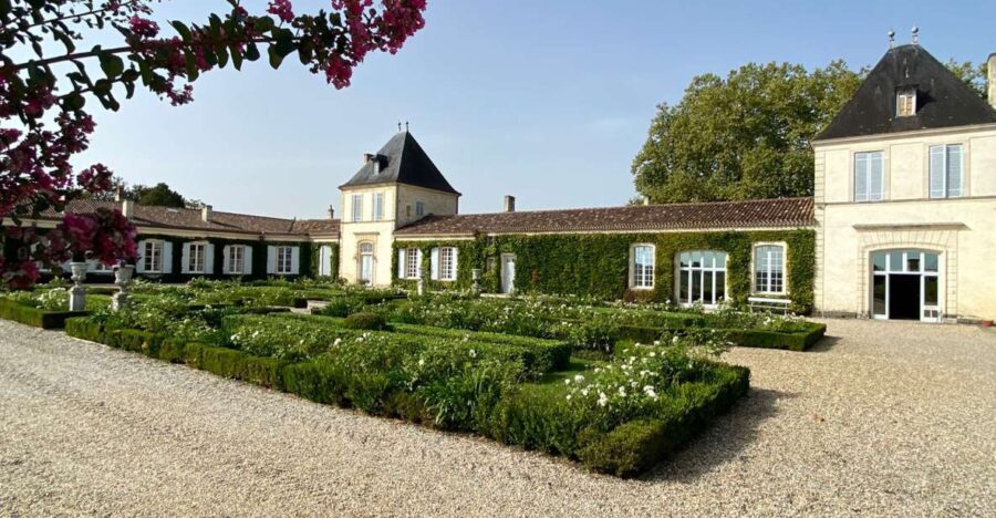 Bordeaux: Saint Emilion Village With Châteaux & Wine Tasting