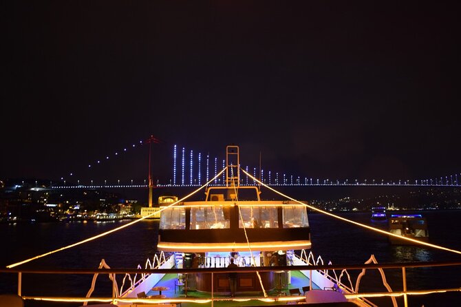 Bosphorus Dinner Cruise With Folk Dance and Live Performances - Overview of the Bosphorus Cruise