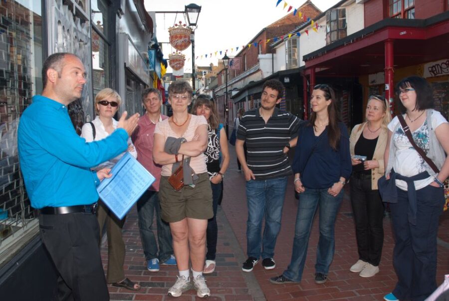 brighton-city-highlights-walking-tour-exploring-brightons-royal-pavilion