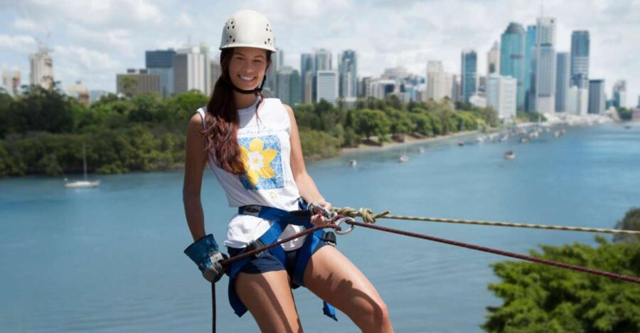 brisbane-abseiling-at-kangaroo-point-cliffs-activity-overview