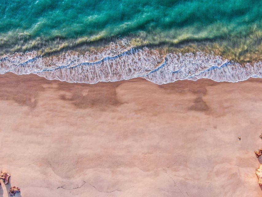 Broome: Edgar Ranges, Eco Beach & Lunch Helicopter Tour