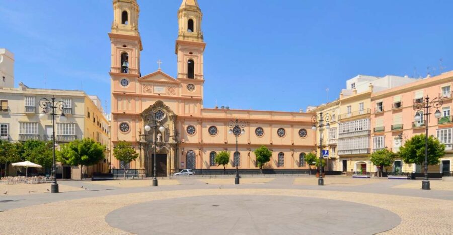 Cádiz: Private Walking Tour - Overview of the Tour