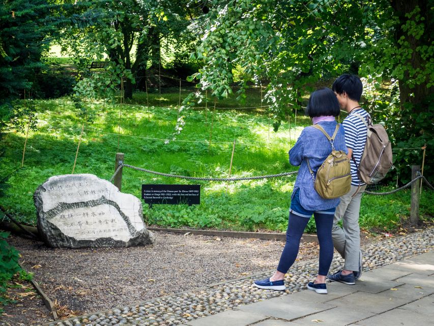 Cambridge: Chinese University Student-Guided Walking Tour