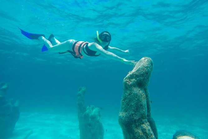 Cancun Half-Day Sailing Catamaran Cruise to Isla Mujeres