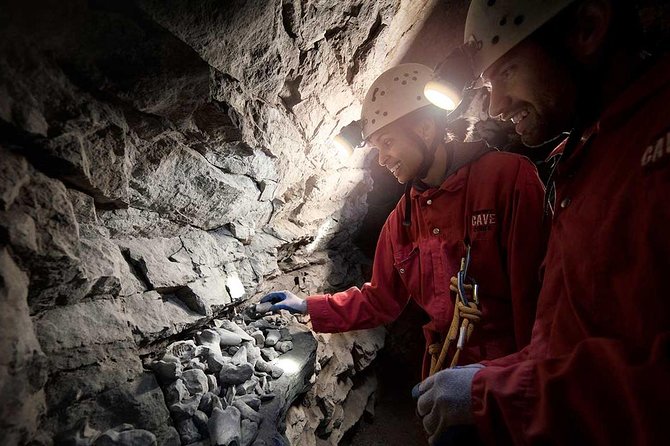 canmore-caving-explorer-tour-discovering-the-underground-world