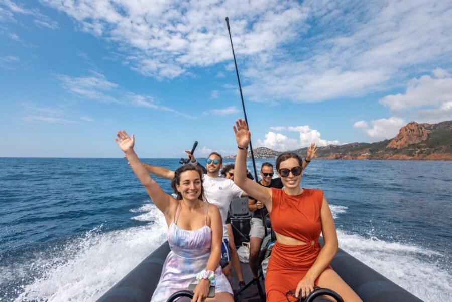 Cannes: Scenic Coves RIB Boat Tour