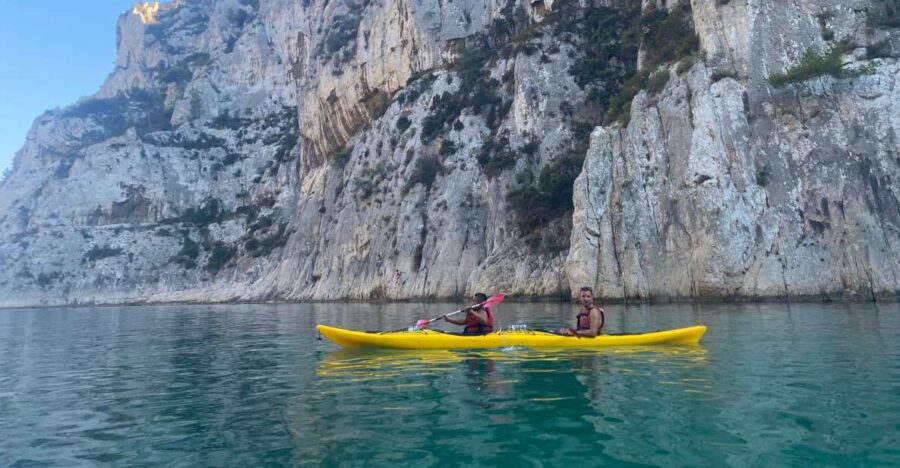 Cassis: Calanques National Park Sea Kayaking Tour