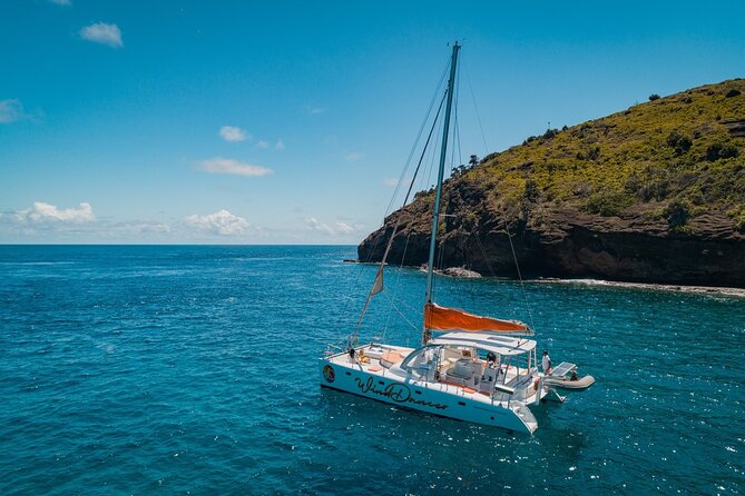 Catamaran Full-Day 3 Island Northern Isles Cruise in Grand Baie