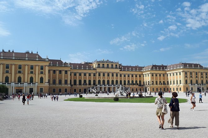 central-and-eastern-europe-highlights-7-day-tour-from-frankfurt-tour-overview