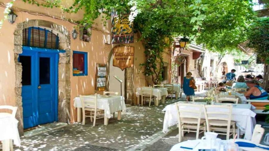 Chania City Tour With Georgioupoli and Lake Kournas
