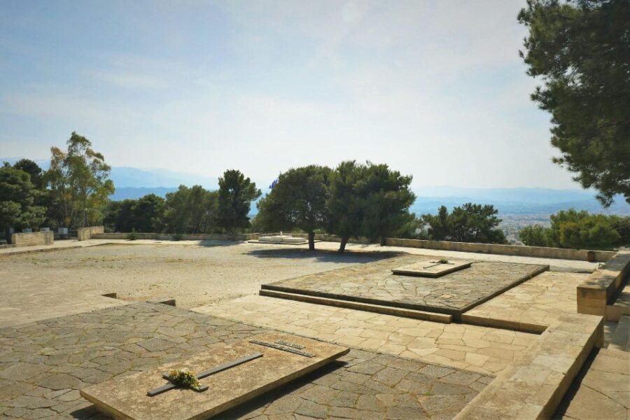Chania Highlights: Venizelos, Stavros, Holy Trinity (Agia Triada) & Marathi