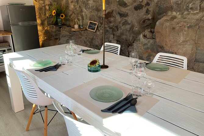 Cheese & Wine Tasting in Ponta Delgada - Azores - Cheese and Wine Offerings