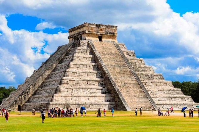 Chichen Itza, Cenote, and Valladolid: All-Inclusive Tour