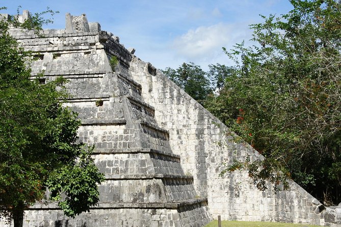 Chichen-Itza, Ik-Kil Cenote, Valladolid All Day Tour With Lunch