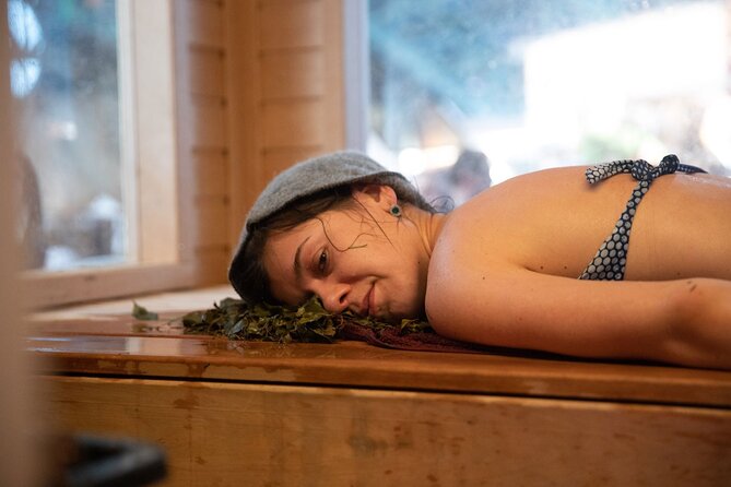 Cleopatra Spa Deluxe Retreat With Full Body Massage & Jacuzzi