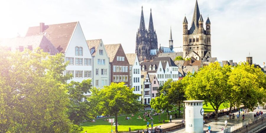 Cologne: Cathedral Builder Self-Guided Smartphone Tour - Tour Overview