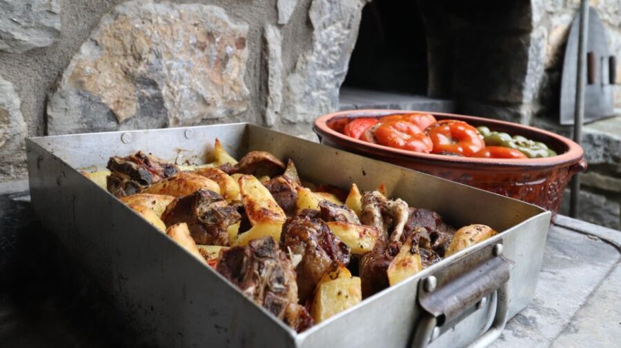 Cooking Class at the Shepherds Shelter in Rethymno