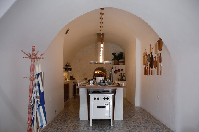 Cooking Experience by Petra Kouzina in a Traditional Cave House - Class Details