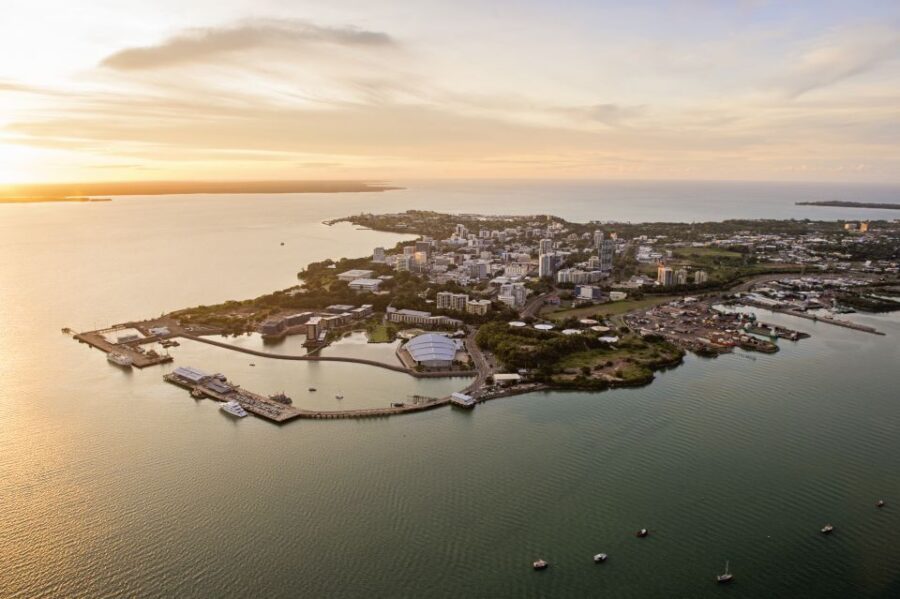 Darwin: City Sights and Jumping Crocodile Cruise - Darwins Historic Sites