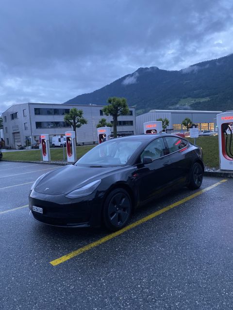 Davos: Private Transfer To/From Zurich Airport - Service Details