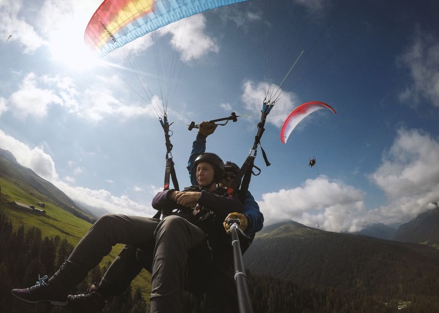 davos-tandem-paragliding-flight-overview-of-the-experience