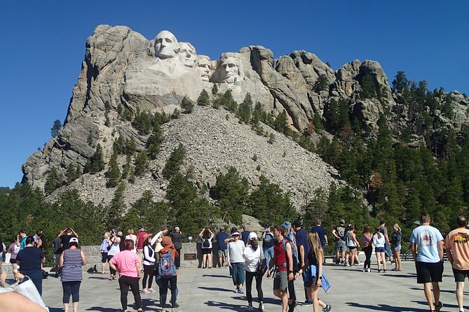 day-trip-of-the-black-hills-mount-rushmore-to-custer-state-park-tour-overview
