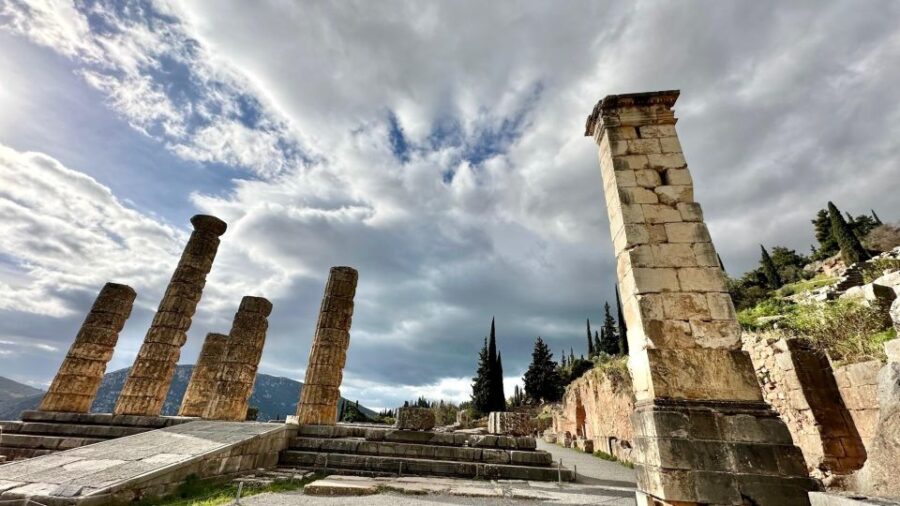delphi-navel-of-earth-hosios-loukas-full-day-private-tour-tour-overview